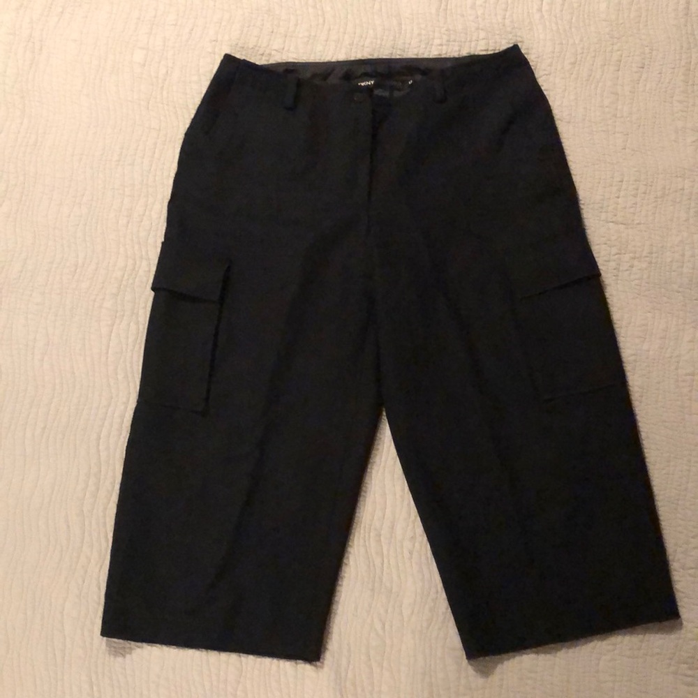 NWOT Heavy DKNY cropped, wide leg, black wool cargo pants